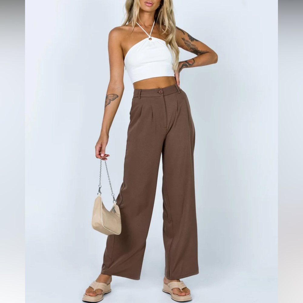 Tailored brown pants